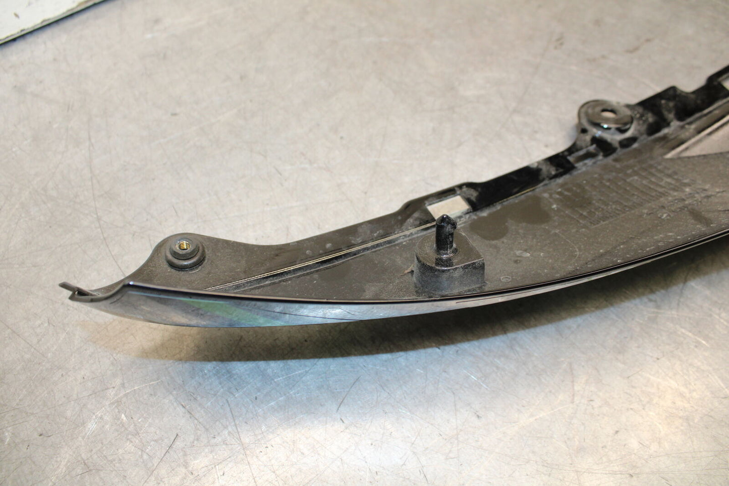 16 KAWASAKI NINJA ZX10R RIGHT FRONT UPPER MID SIDE FAIRING COWL PLASTIC BB650