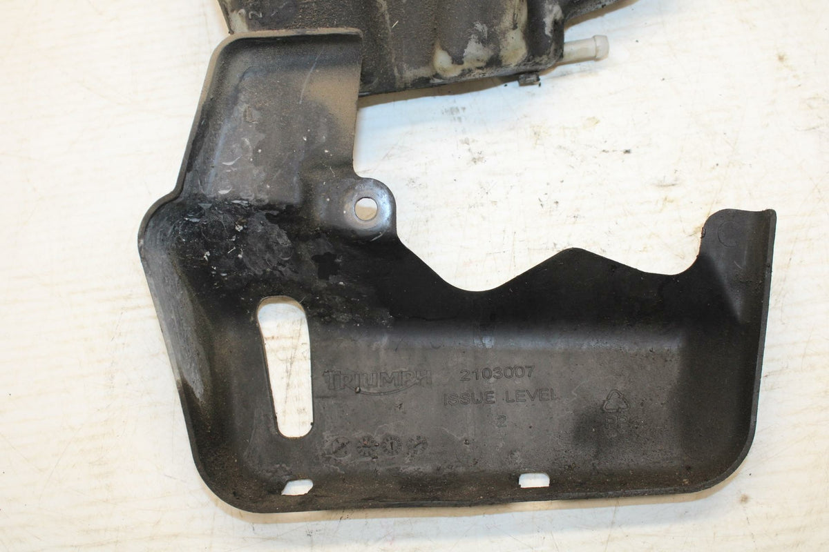 07-16 TRIUMPH STREET TRIPLE COOLANT WATER TANK RESERVOIR BOTTLE BB356