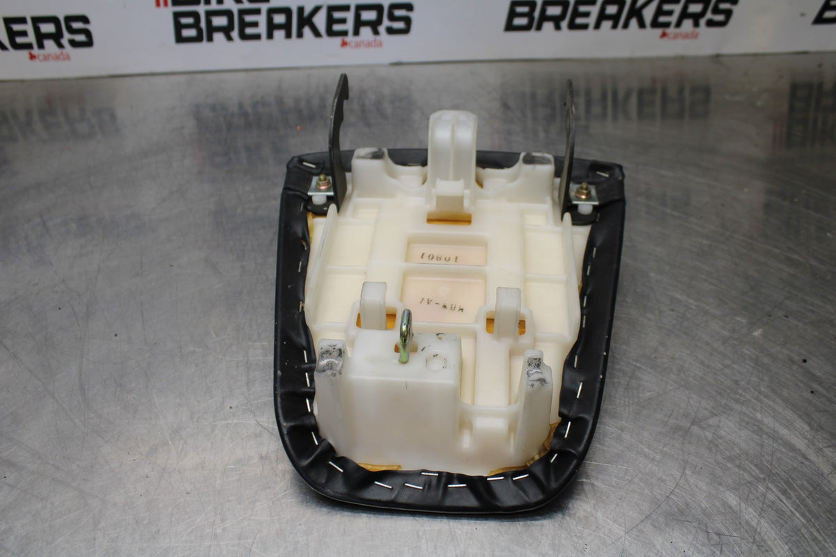 01-06 HONDA CBR600F4I REAR BACK PASSENGER TANDEM SEAT PAD SADDLE PILLION BB185