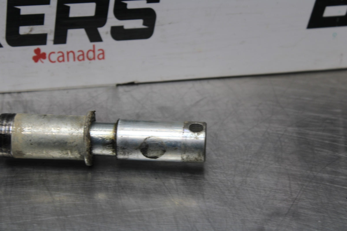 07-25 KAWASAKI VULCAN 900 VN900D CLASSIC LT FRONT WHEEL AXLE PIVOT BOLT BB842
