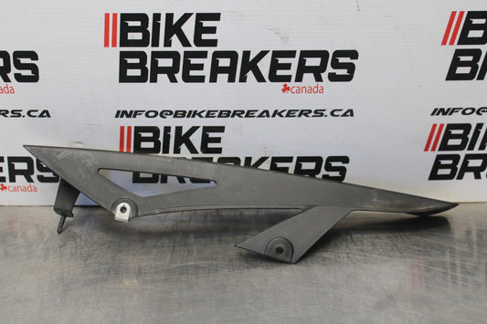 22 KAWASAKI NINJA 1000SX REAR BACK DRIVE CHAIN GUARD COVER SHIELD BB780