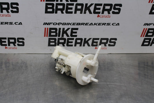 08-09 YAMAHA YZF R6S FUEL PUMP GAS PETROL SENDER UNIT BB796