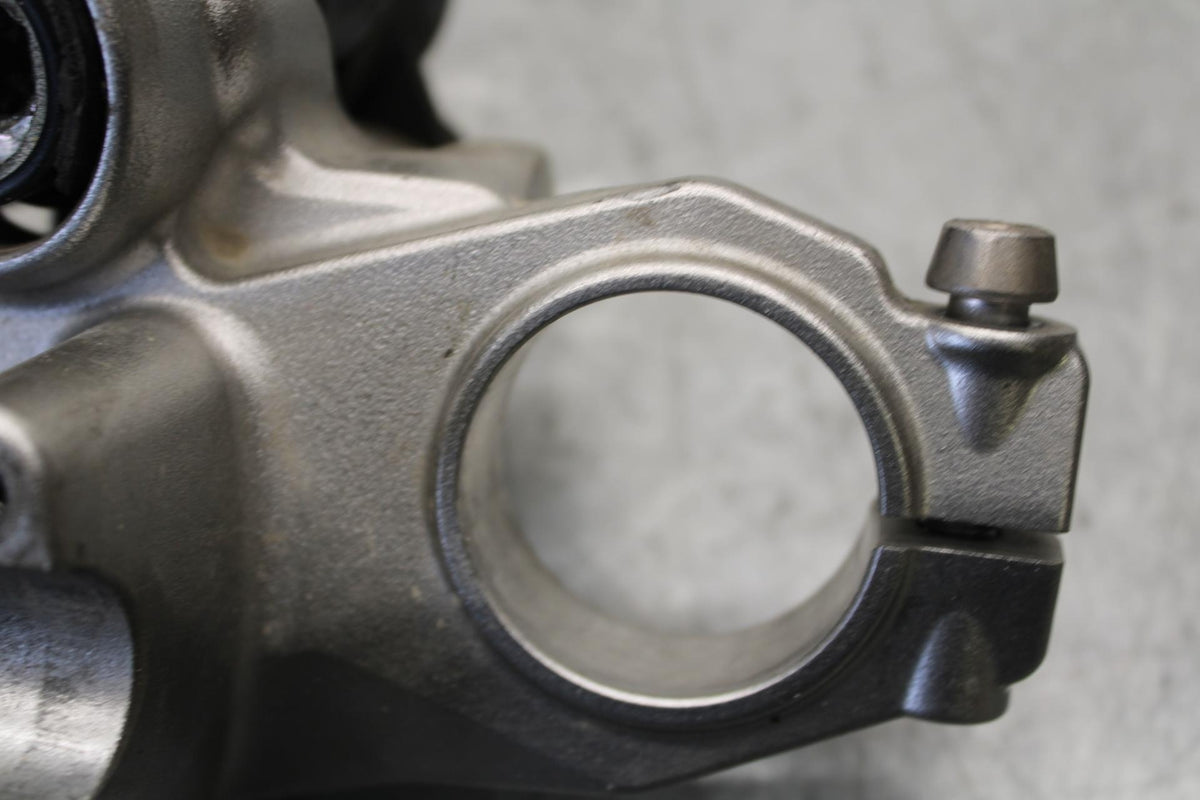 2006 Kawasaki Ninja 650R  FORKS UPPER TRIPLE TREE CLAMP 44039-0033-793 BB446
