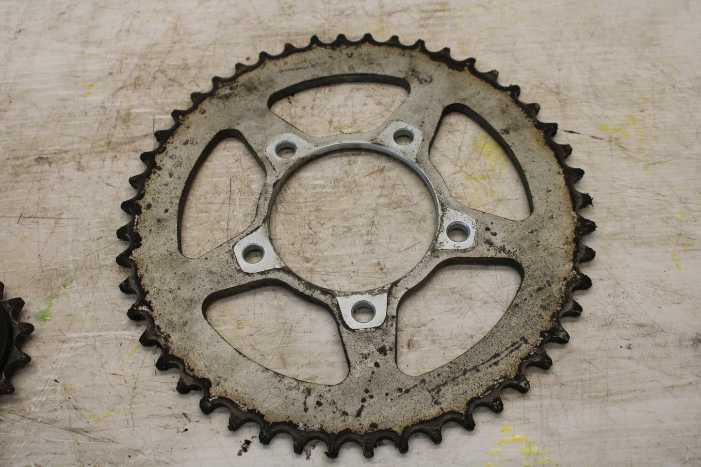 07-12 SUZUKI BANDIT 650F REAR BACK SPROCKET FRONT BB280
