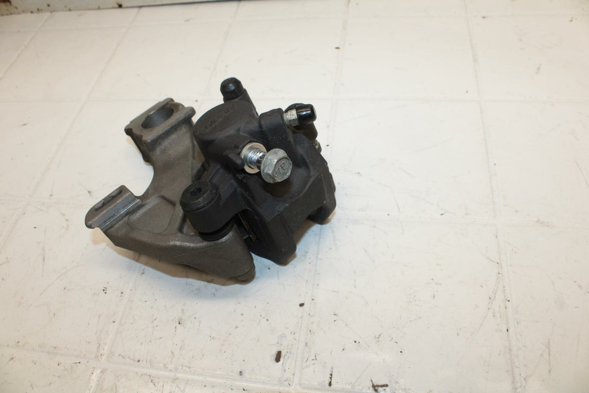 13 SUZUKI GSXR750 REAR BACK BRAKE CALIPER W MOUNT BRACKET 69100-47H10-999 BB17
