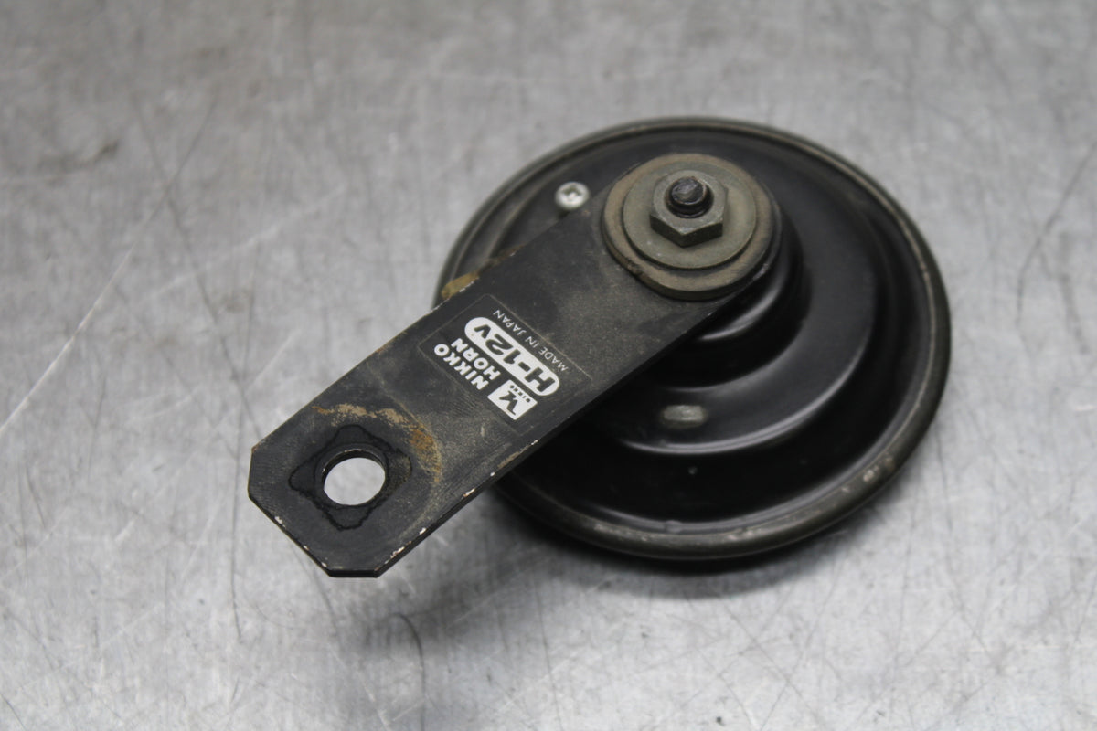 14-16 TRIUMPH AMERICA LT HORN SIGNAL BB720