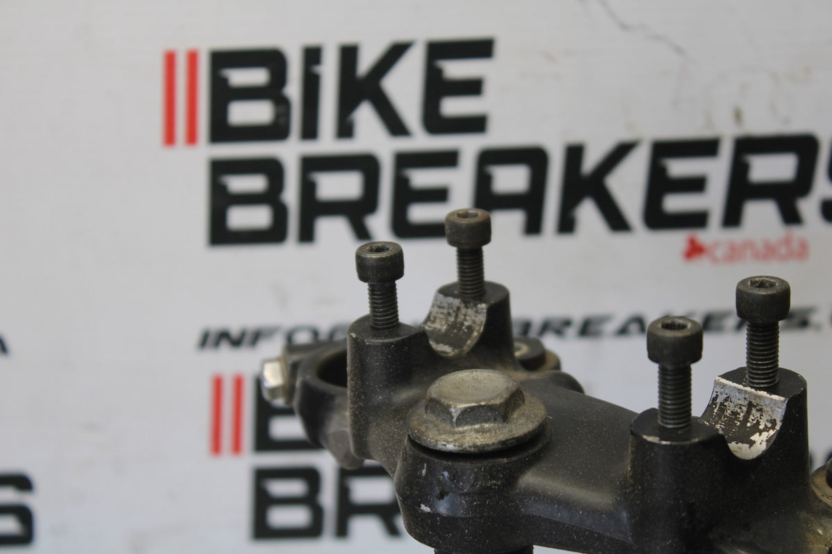 81 YAMAHA MAXIM 550 XJ550 FORKS CLAMP UPPER LOWER TRIPLE TREE STEM BB866