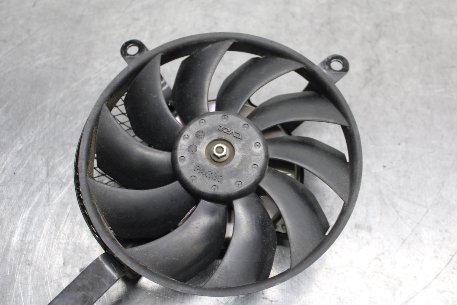 08-10 SUZUKI GSXR750 ENGINE RADIATOR COOLING FAN BB119