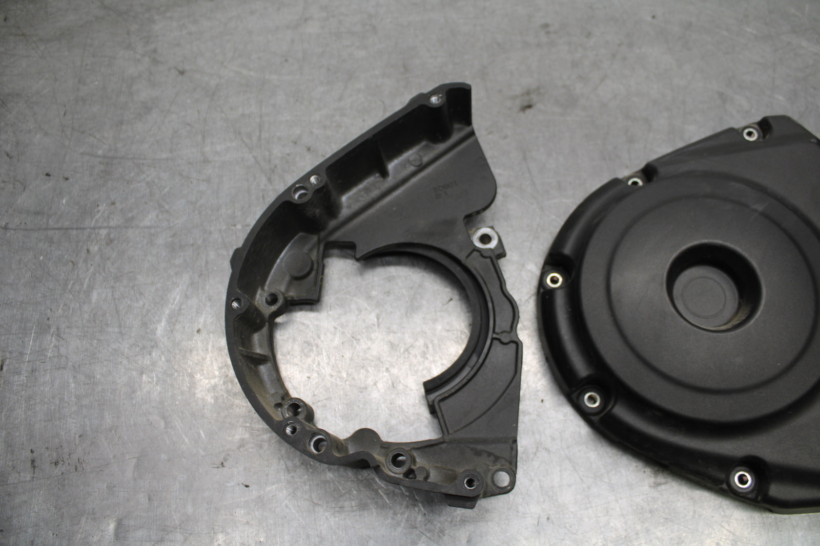 17-24 YAMAHA BOLT XVS950 ENGINE SPROCKET COVER BB729