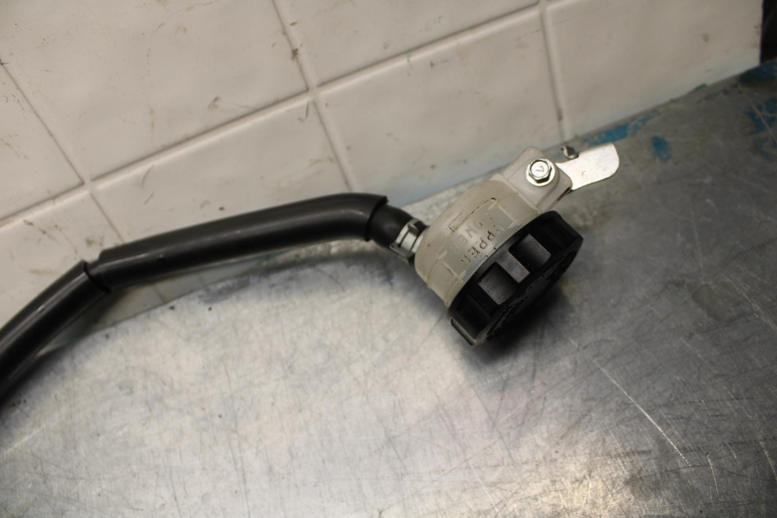 08-09 KAWASAKI NINJA ZX14R REAR BACK BRAKE MASTER CYLINDER W RESERVOIR BB73