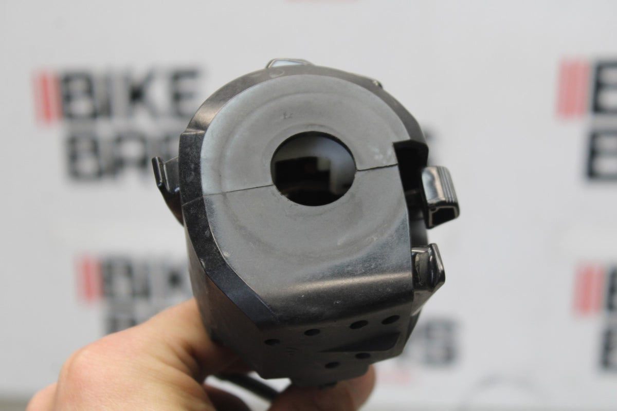 11-26 SUZUKI GSXR750 LEFT CLIP ON HANDLE HORN SIGNALS SWITCH SWITCHES BB900