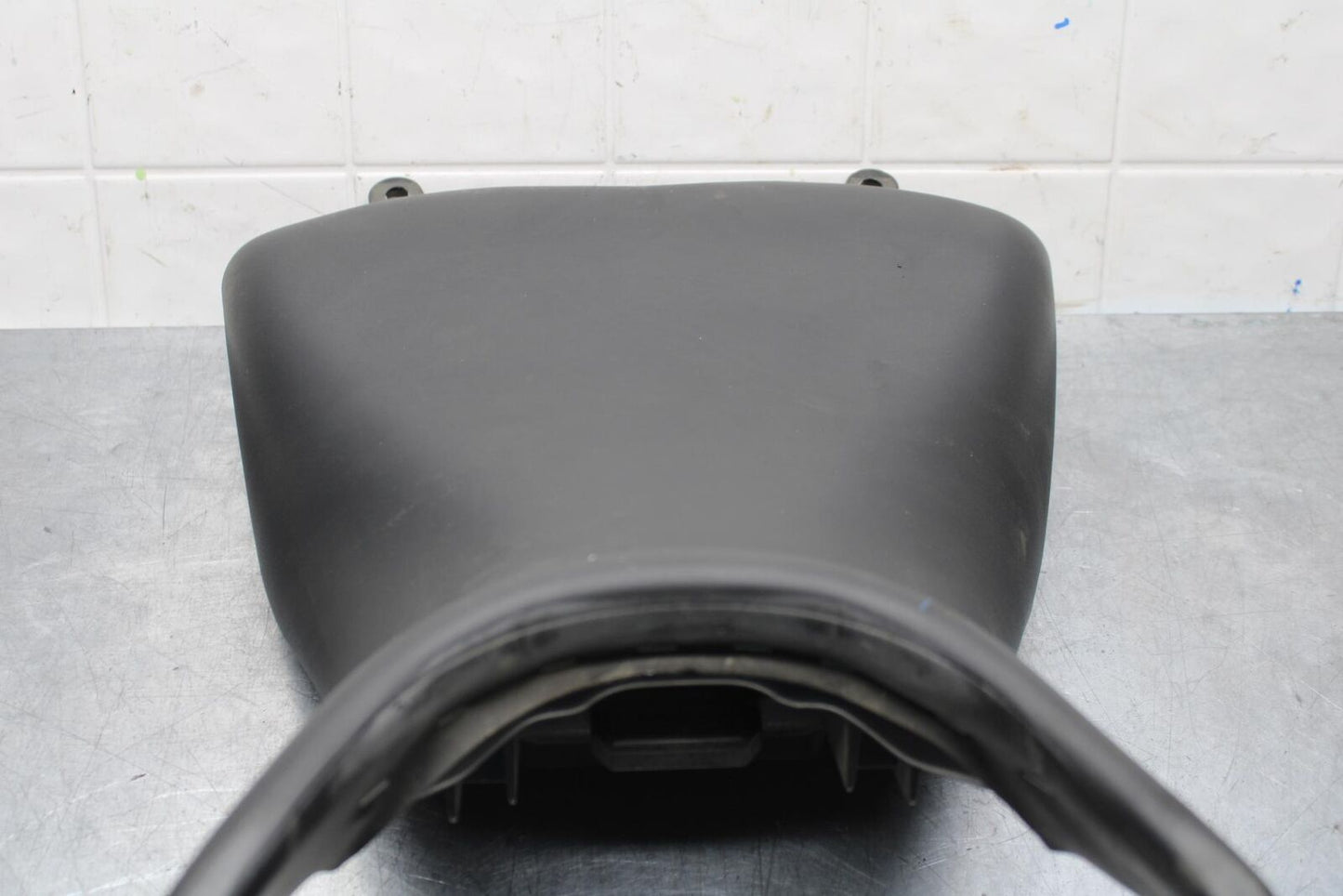 19-21 YAMAHA YZF R3 FRONT DRIVERS SEAT PAD SADDLE PILLION 1WD-F4710-02-00 BB588