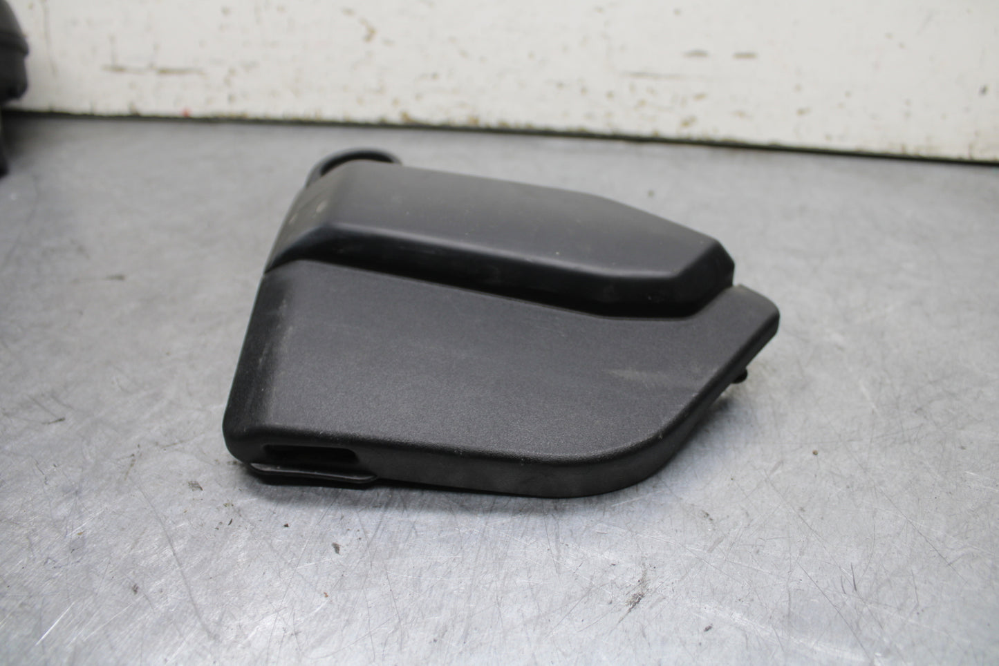 17-24 YAMAHA BOLT XVS950 LEFT SIDE COVER PANEL COWL FAIRING BB729