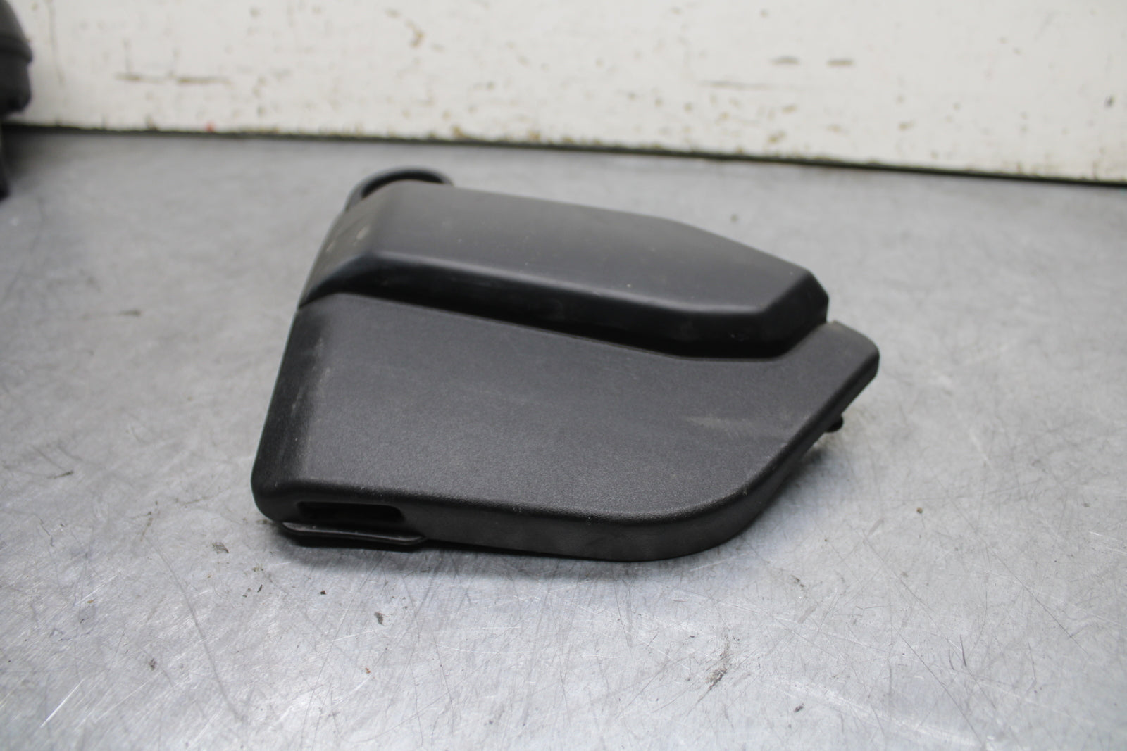 17-24 YAMAHA BOLT XVS950 LEFT SIDE COVER PANEL COWL FAIRING BB729