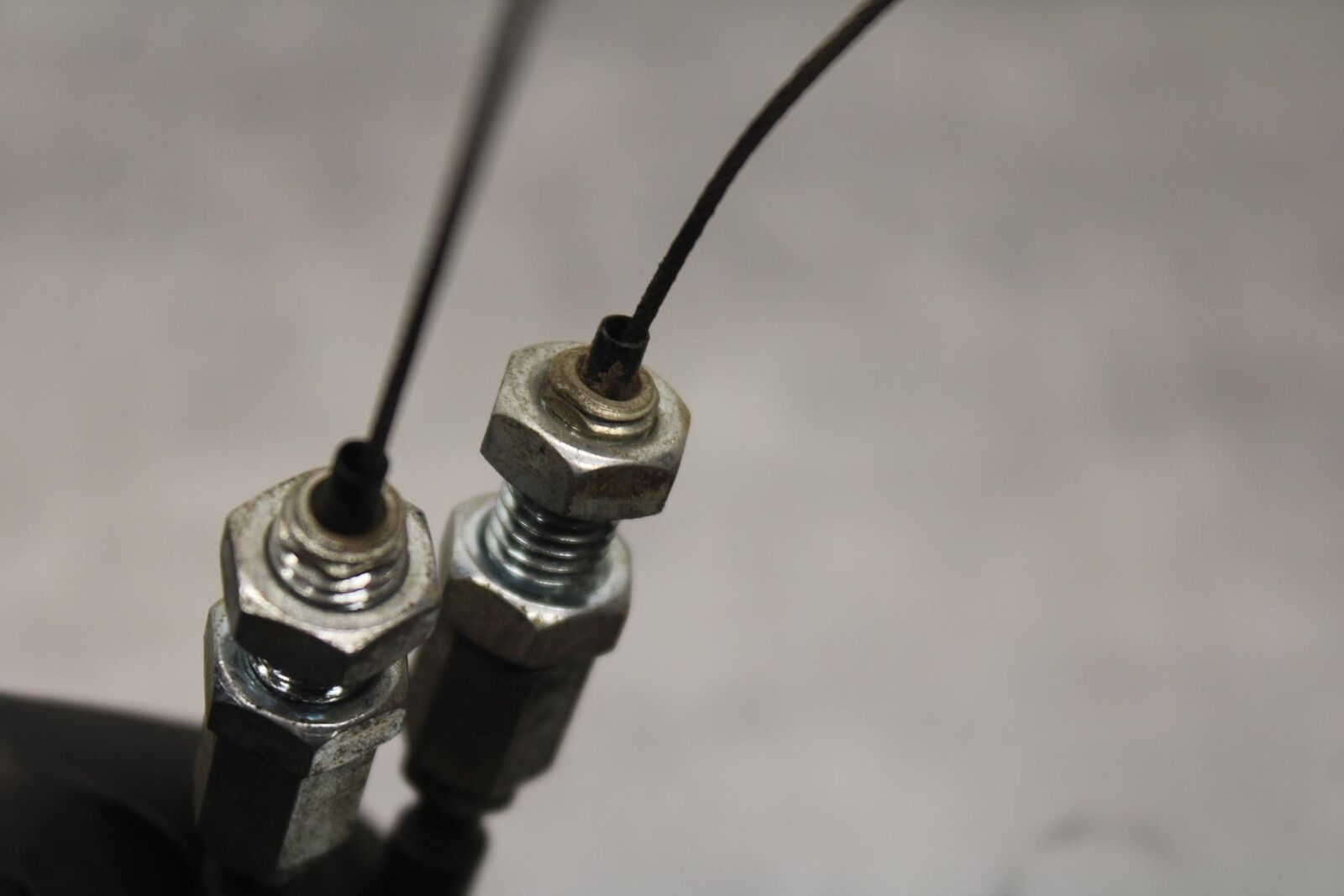 2003 Suzuki SV1000S THROTTLE CABLES LINES BB85
