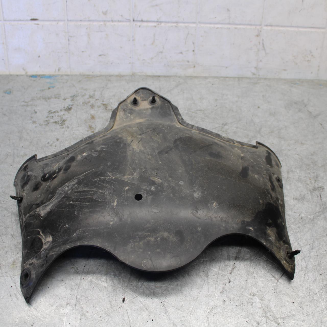 08-10 SUZUKI GSXR600 LOWER FRONT UPPER INNER HEADLIGHT COWL FAIRING  BB430