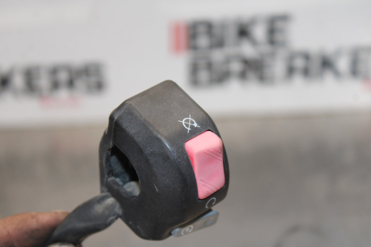 00-05 KAWASAKI NINJA ZX12R RIGHT CLIP ON HANDLE KILL OFF START SWITCH BB892