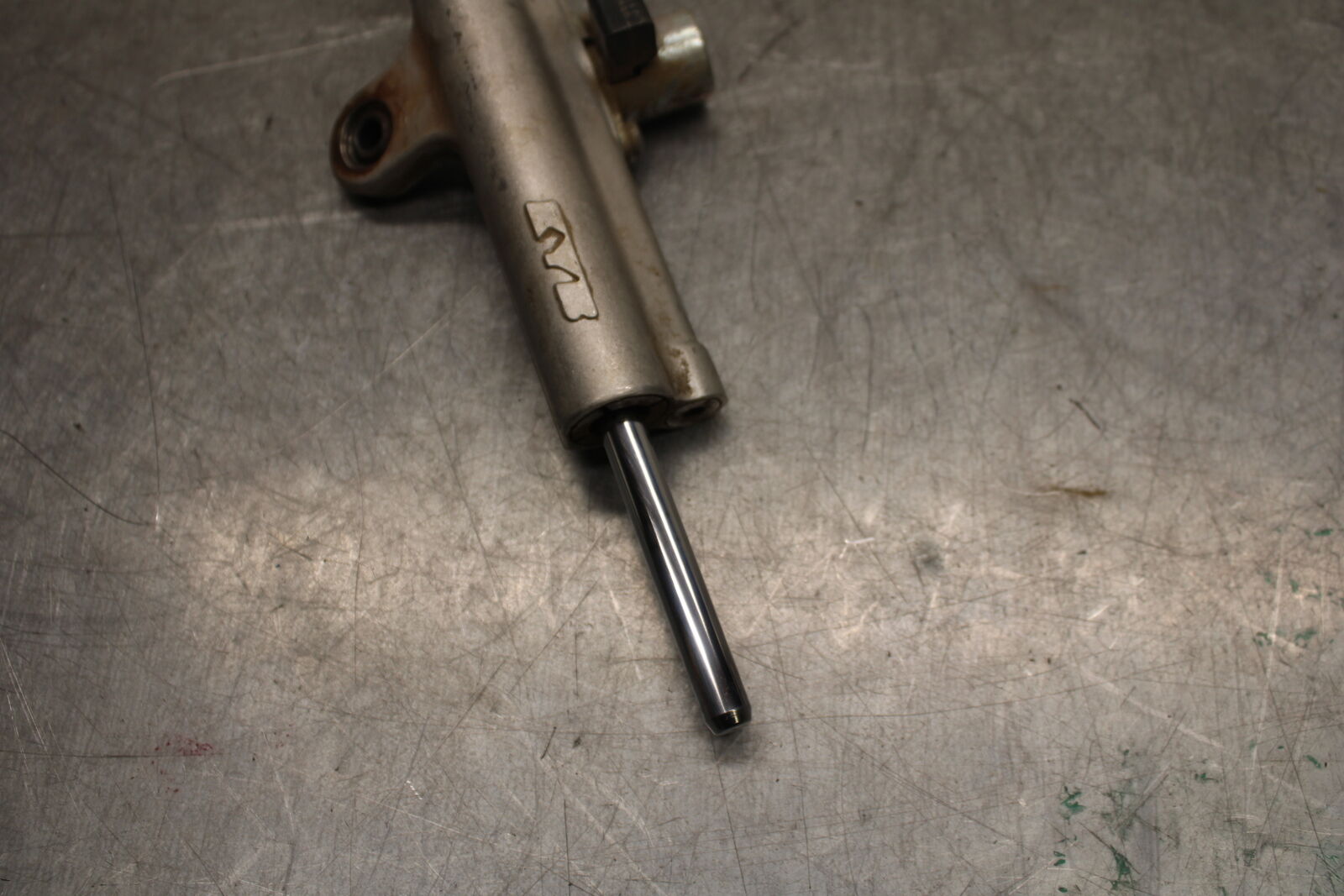 08-10 SUZUKI GSXR 600 STEERING DAMPER STABILIZER  BB721