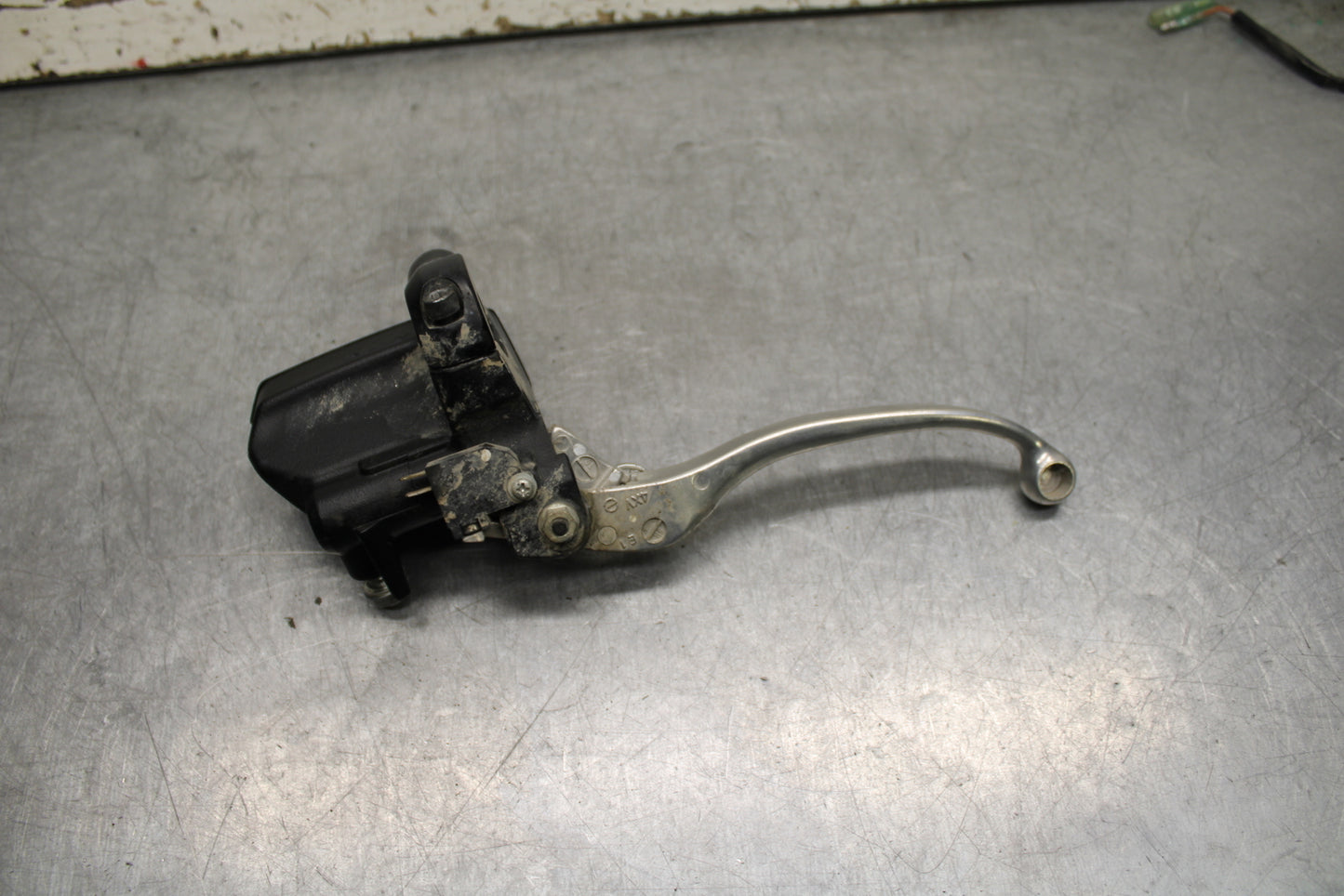 16-17 KAWASAKI VULCAN S 650 EN650 ABS FRONT BRAKE MASTER CYLINDER BB731