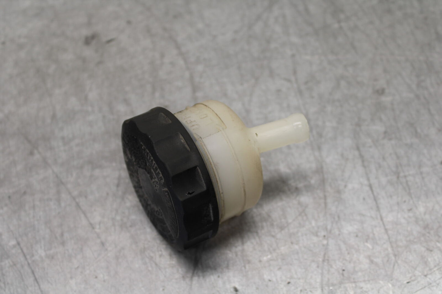 12-17 KAWASAKI ER-6N Z650 REAR BACK BRAKE MASTER CYLINDER W RESERVOIR BB709