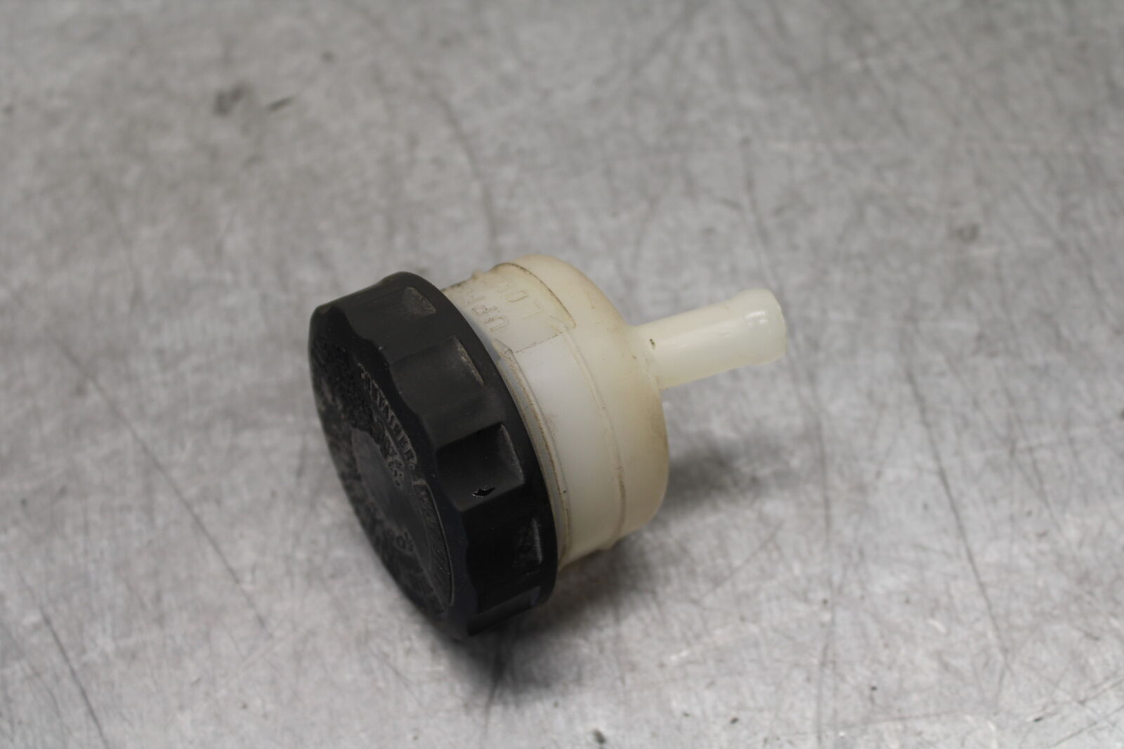 12-17 KAWASAKI ER-6N Z650 REAR BACK BRAKE MASTER CYLINDER W RESERVOIR BB709