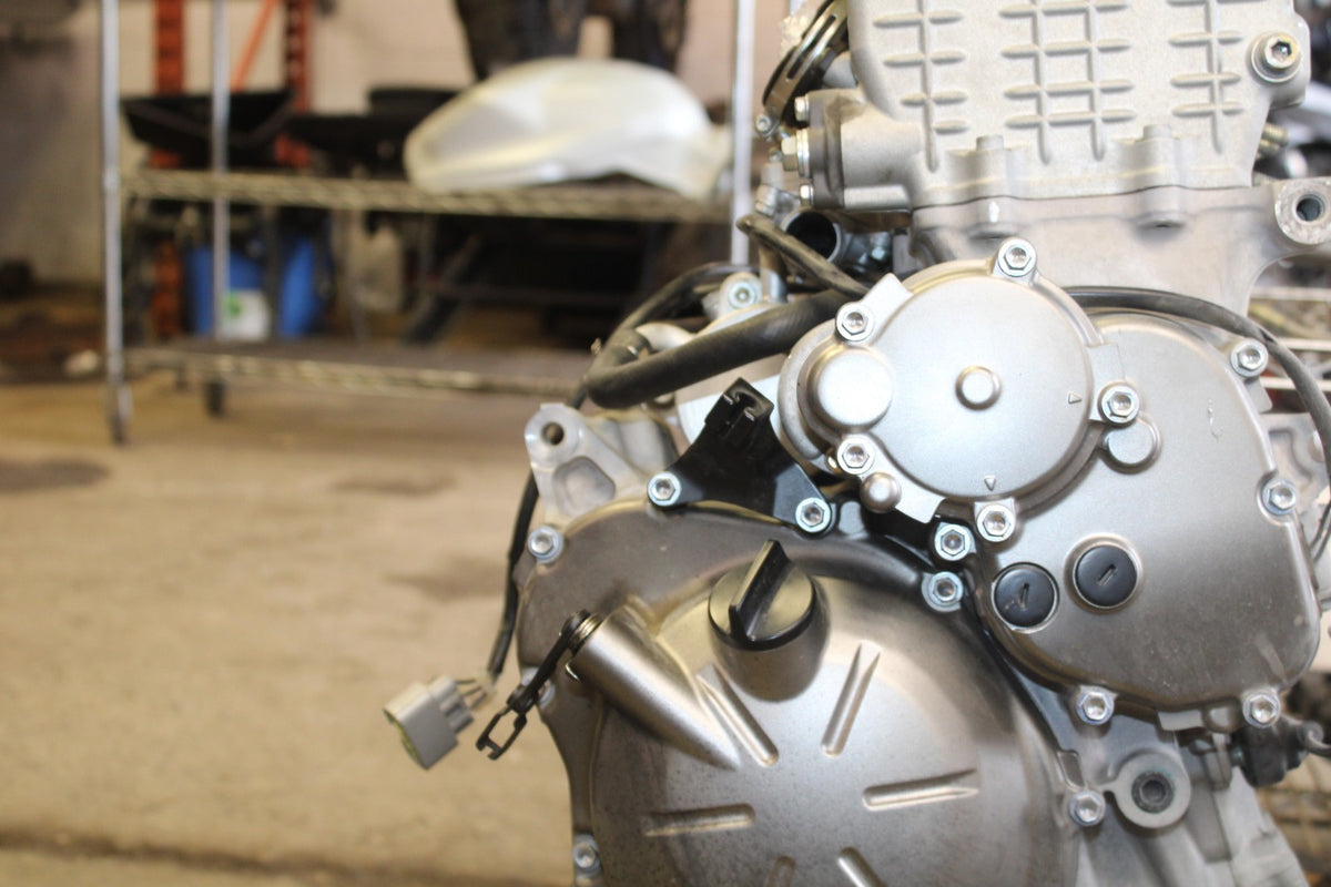 13-18 KAWASAKI NINJA ZX6R ENGINE MOTOR BB908