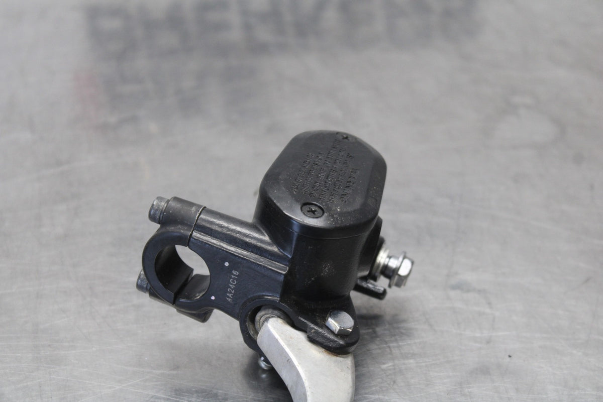 24-25 KAWASAKI NINJA 500 EX500J ABS FRONT BRAKE MASTER CYLINDER w/ LEVER BB934