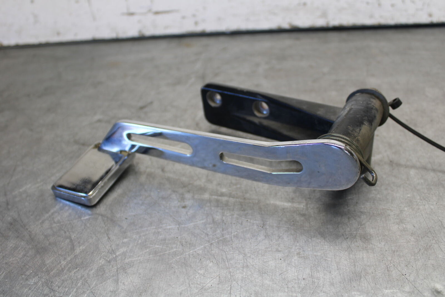 05-06 YAMAHA ROYAL STAR RIGHT REARSET BRAKE FOOT PEDAL BB697