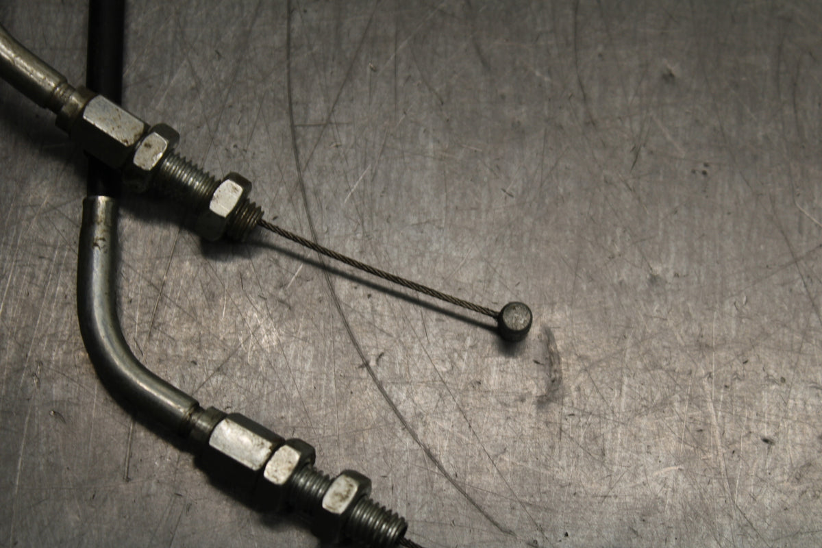 08-10 SUZUKI GSXR750 THROTTLE CABLES LINES BB113