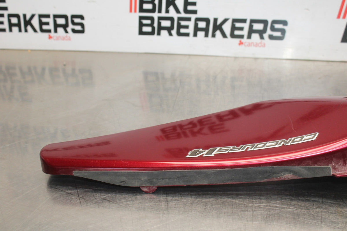 09 KAWASAKI CONCOURS 14 ZG1400B RIGHT REAR BACK TAIL FAIRING COWL SHROUD BB875