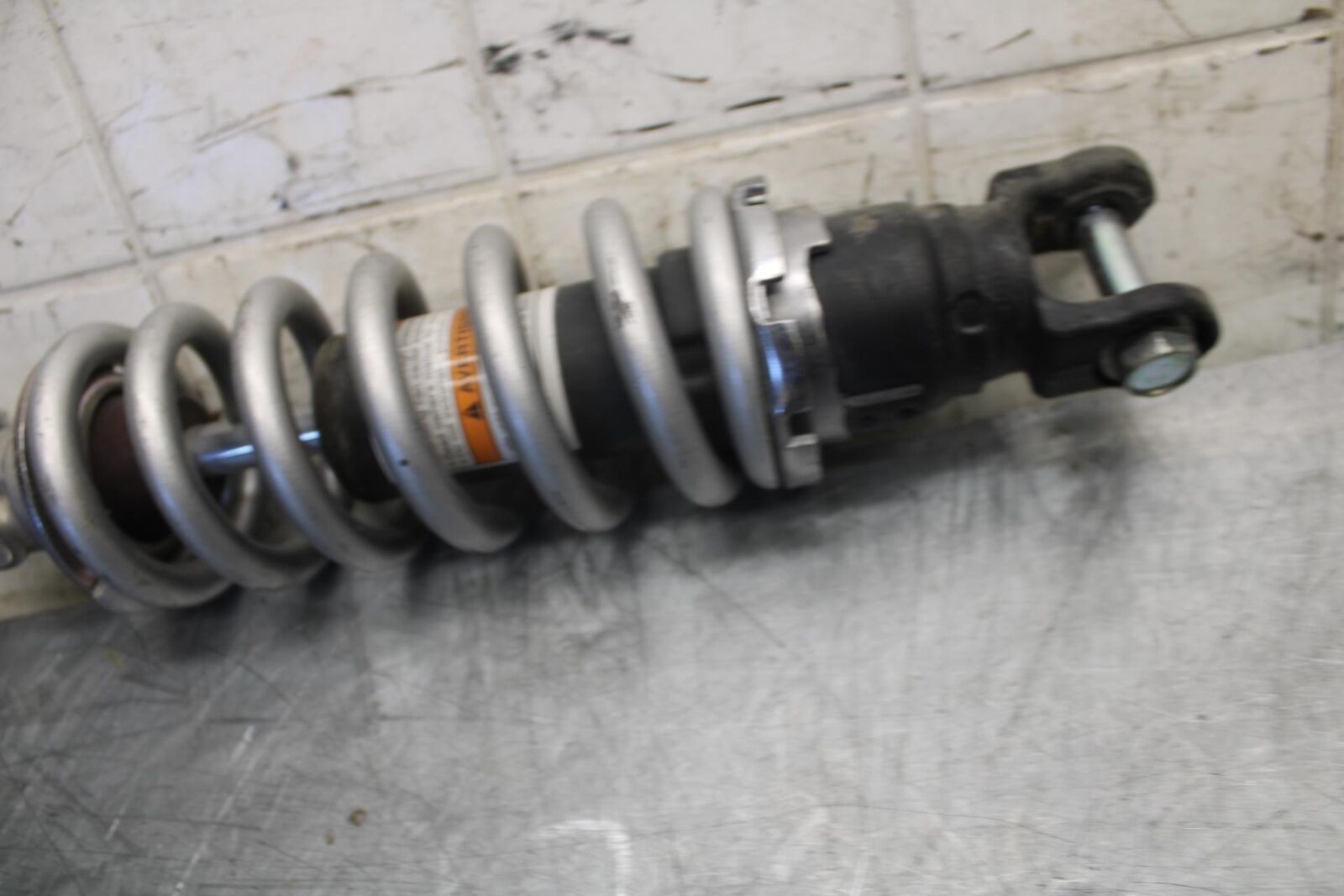 2016 Yamaha XSR900 ABS REAR BACK SHOCK ABSORBER SUSPENSION BB516