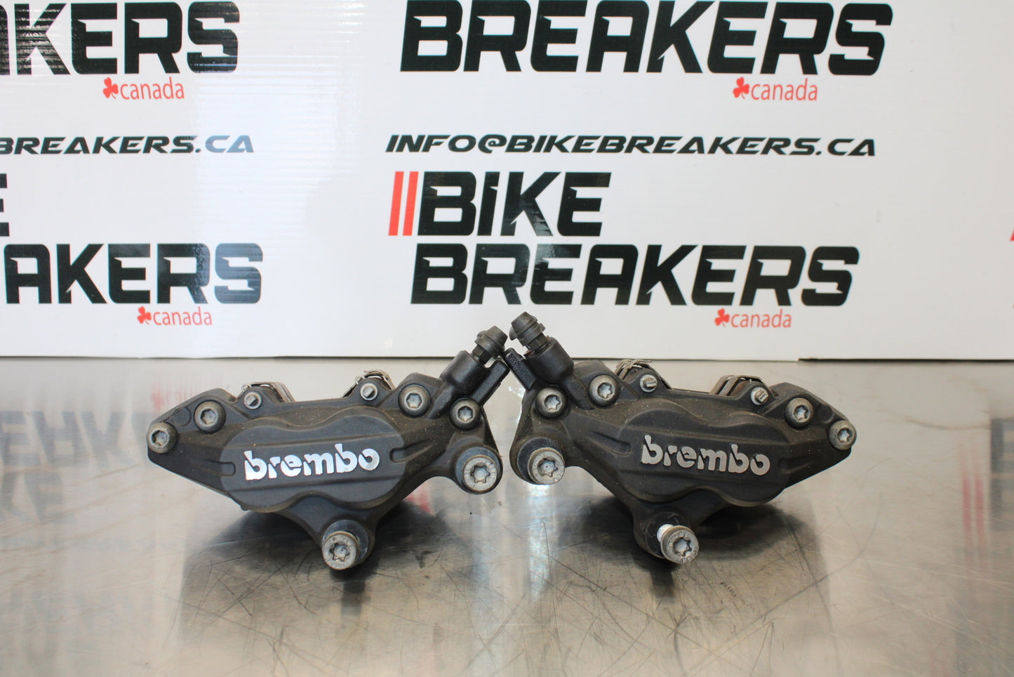 06-12 BMW F800ST RIGHT LEFT FRONT BRAKE CALIPER SET PAIR CALIPERS BB144