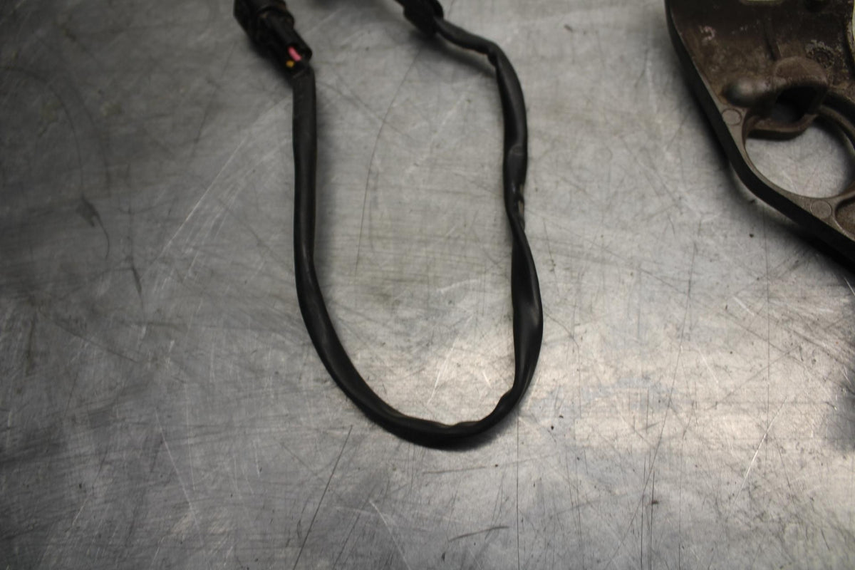 2015 Kawasaki Ninja 300 EX300B ABS SPEED SPEEDOMETER SENSOR 21176-0065 BB518