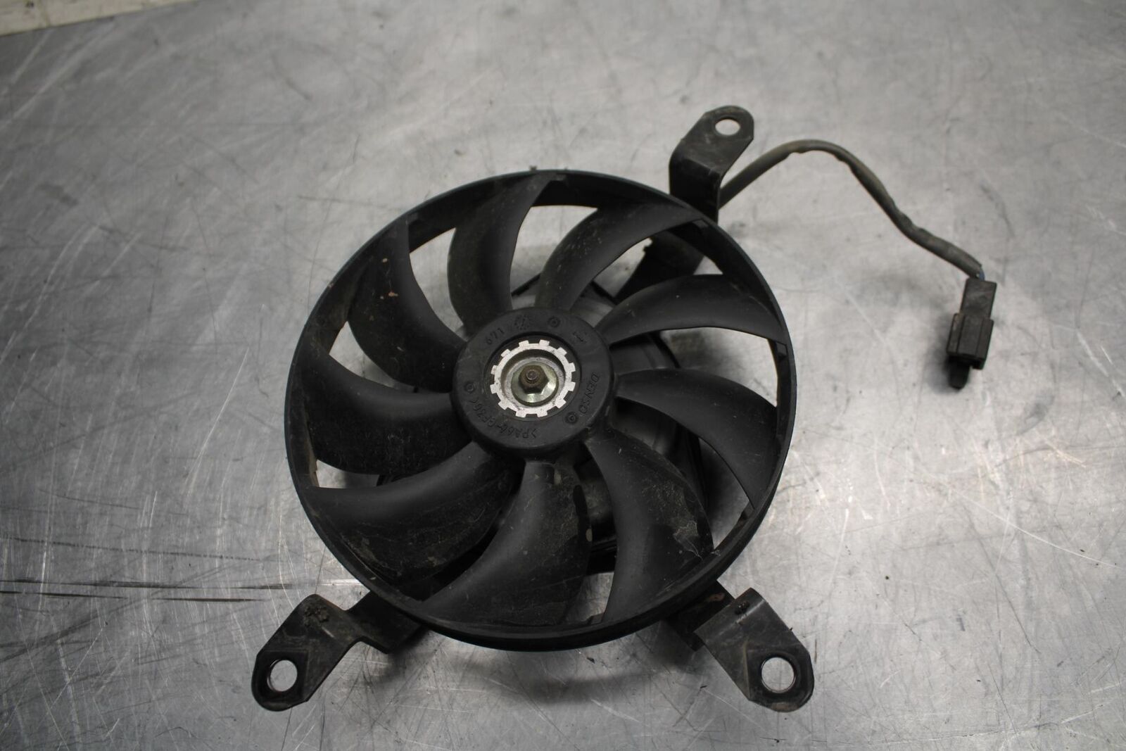 11 KAWASAKI NINJA 650 ER EX 650 ENGINE RADIATOR COOLING FAN BB503