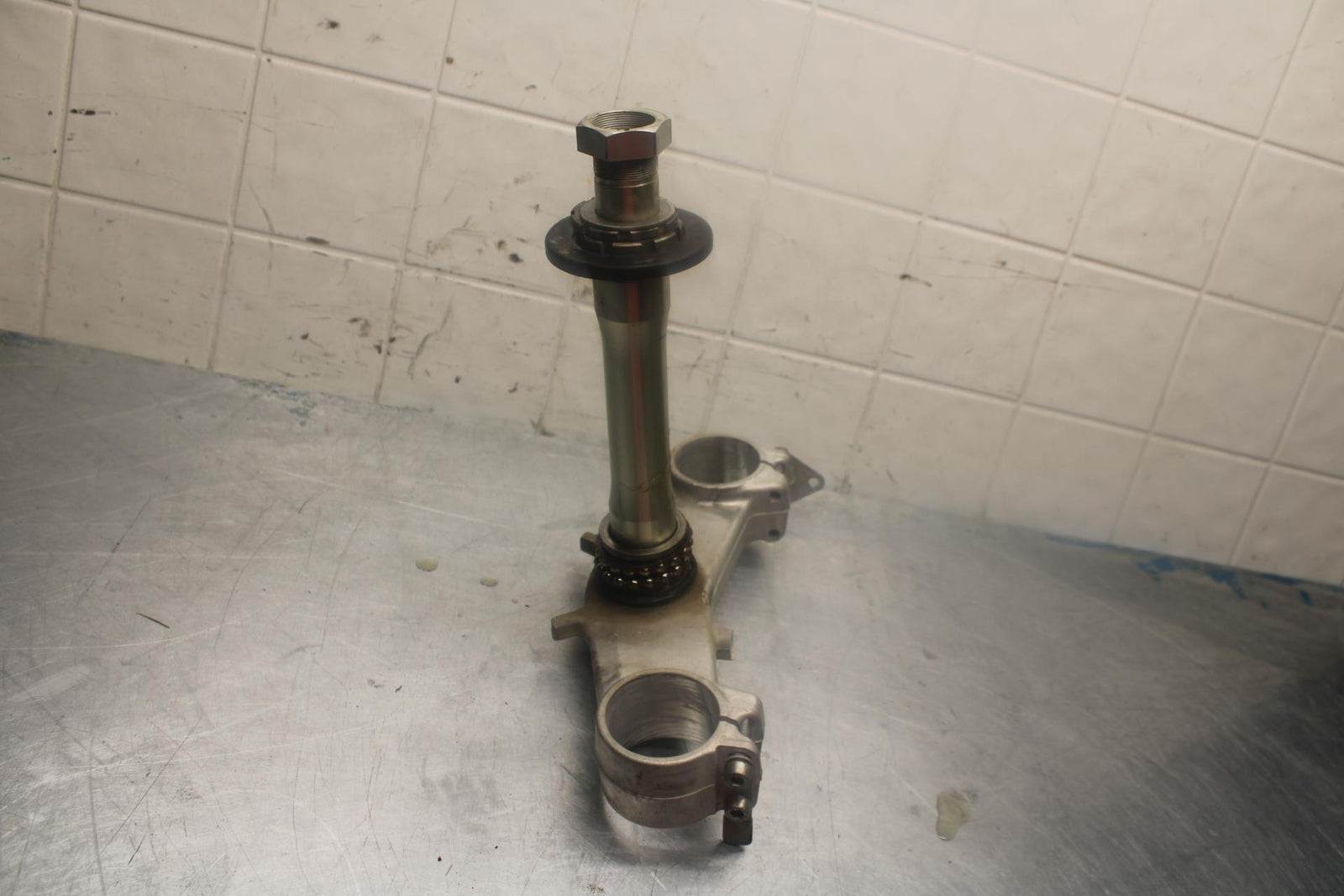 07-08 KAWASAKI NINJA ZX6R FRONT FORKS CLAMP LOWER TRIPLE TREE STEM BB456