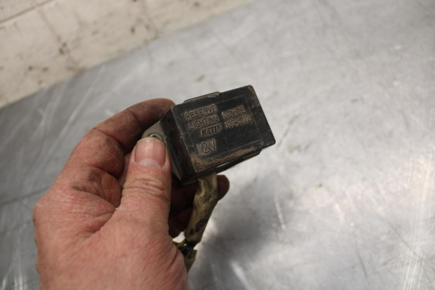 1979 Yamaha XS1100S RESERVE LIGHTING DEVICE SIGNAL BLINKER RELAY FLASHER  BB510