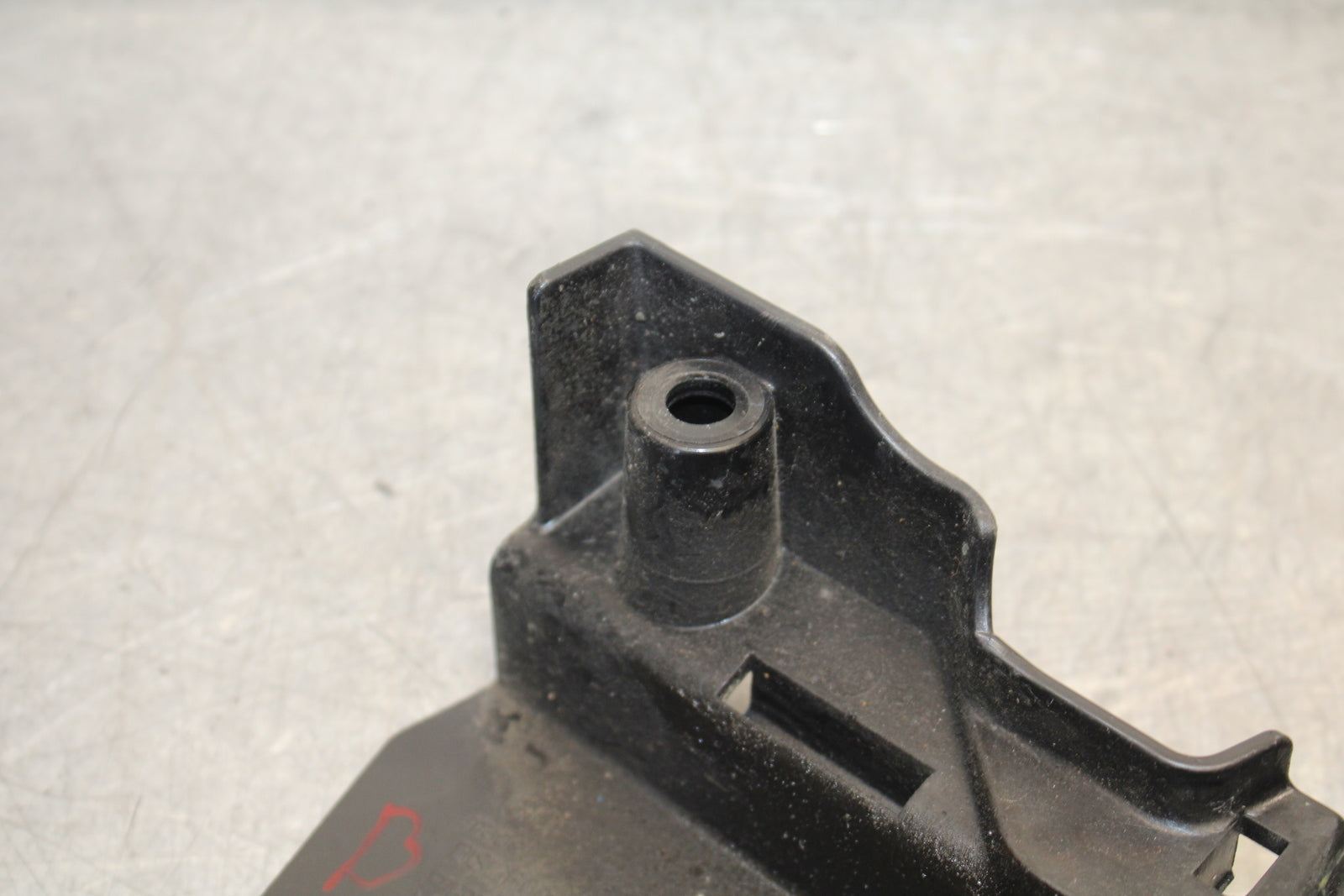 20-23 APRILIA RS660 ENGINE SPROCKET COVER BB643