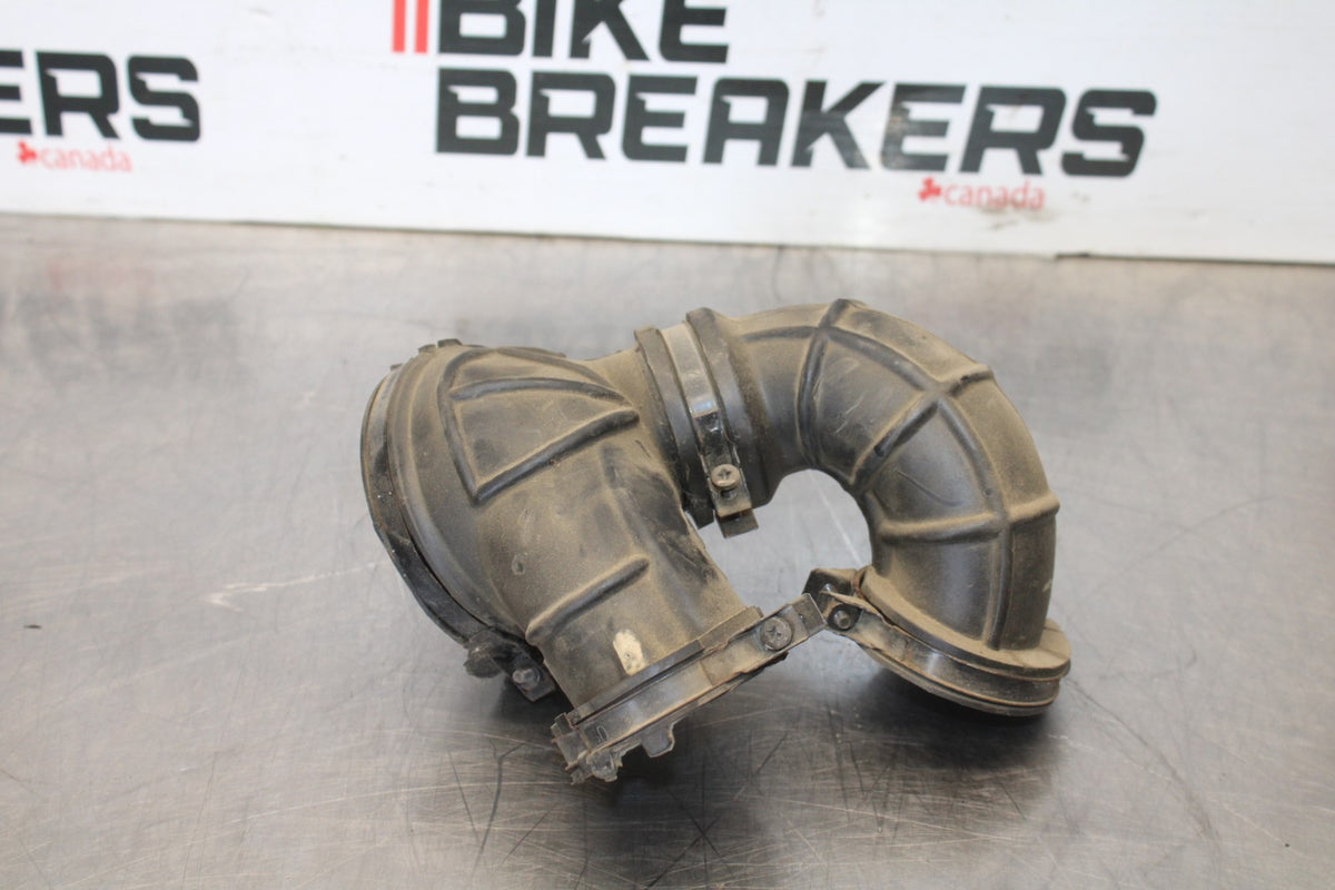 95 HONDA SHADOW 1100 AIR INTAKE BOOT BB885