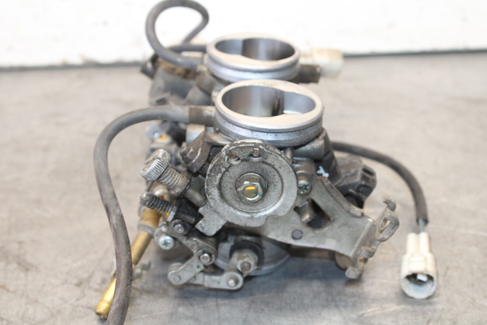 05-09 SUZUKI BOULEVARD C90 THROTTLE BODY BODIES BB692