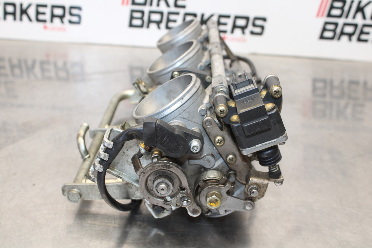 05 TRIUMPH ROCKET III THROTTLE BODY BODIES BB186