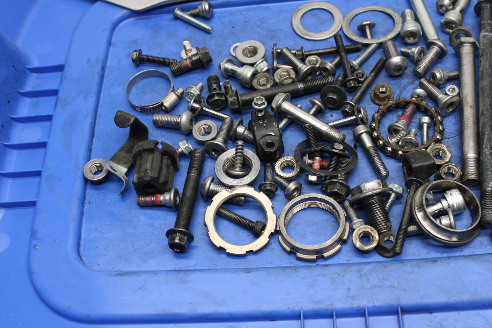 13-17 KAWASAKI NINJA ZX6R ZX636E MOUNTING BOLTS HARDWARE MOTOR SCREWS BB735