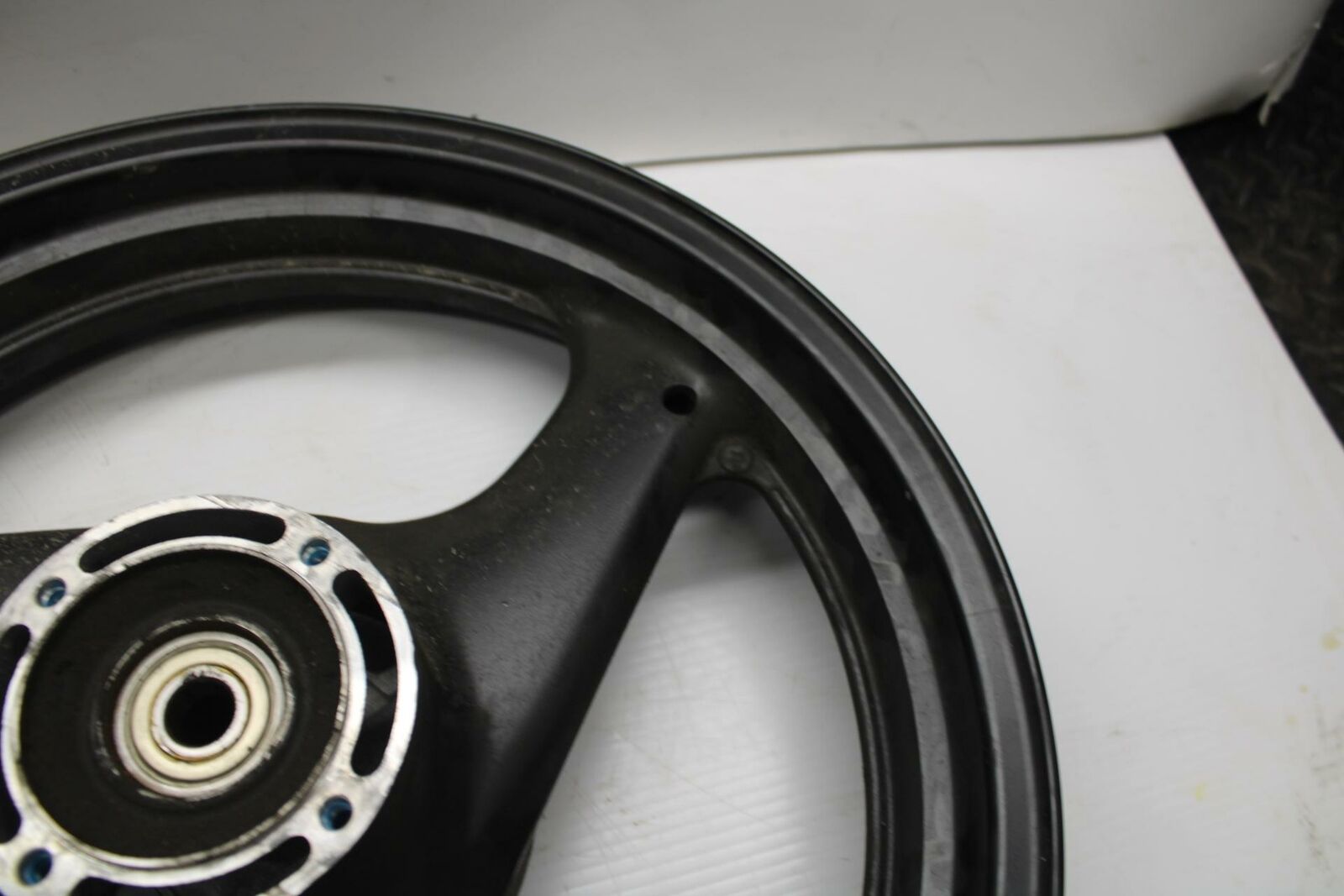 04-09 SUZUKI GS500F REAR WHEEL BACK RIM  BB278