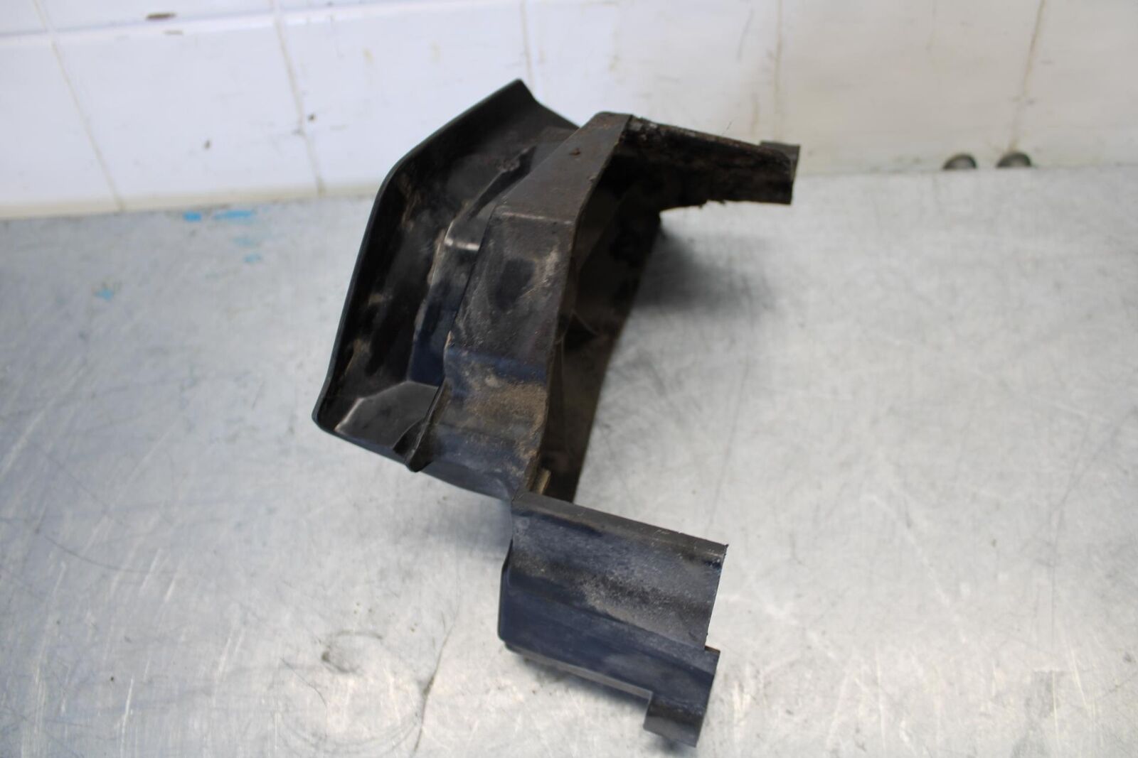 07-08 YAMAHA YZF R1 ENGINE SPROCKET COVER 4C8-15418-00-00 BB439