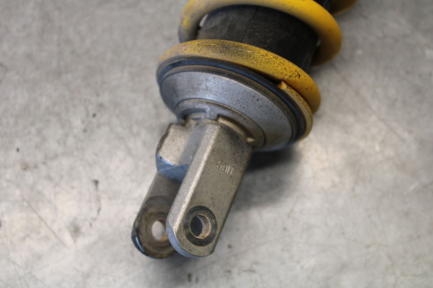 05-06 SUZUKI GSXR1000 REAR BACK SHOCK ABSORBER SUSPENSION 62100-41G00-163 BB663