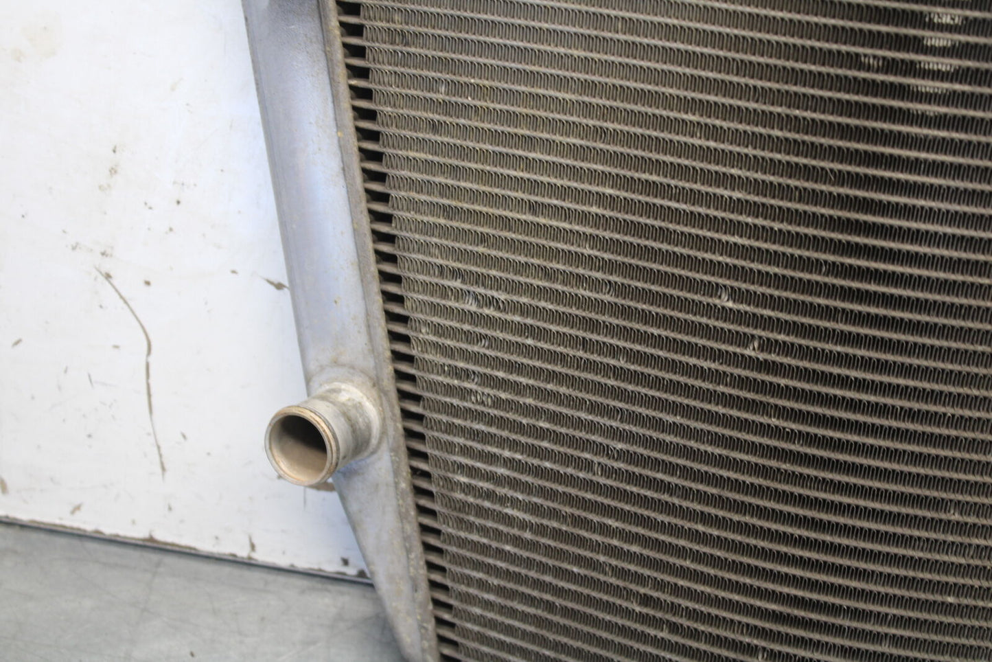 05-06 SUZUKI GSXR1000 ENGINE RADIATOR MOTOR COOLER COOLING 17710-41G00 BB677