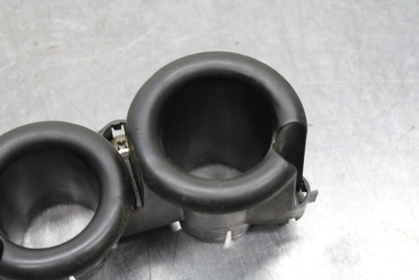 05-06 HONDA CBR600RR AIRBOX INTAKE VELOCITY STACKS BB739