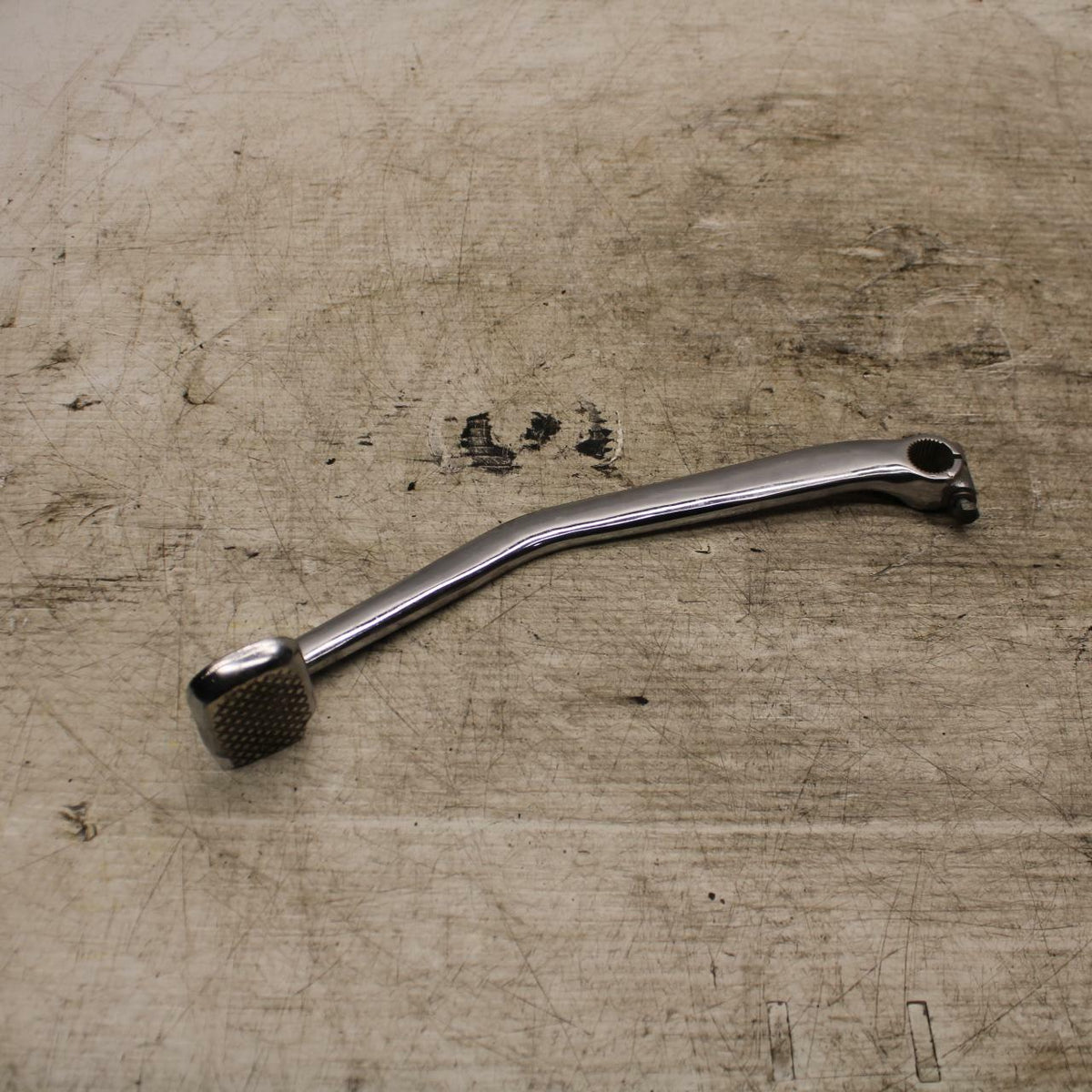 80-81 YAMAHA XS1100 SPECIAL RIGHT REARSET BRAKE FOOT PEDAL BB377
