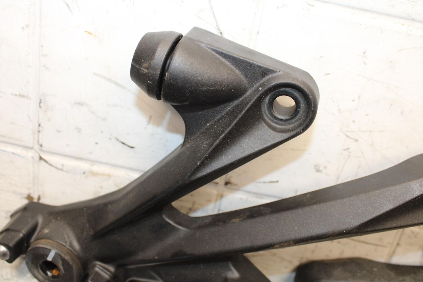 2012 Kawasaki Ninja ZX14R ZX1400E RIGHT LEFT REARSETS  DRIVER FOOT PEGS  BB60