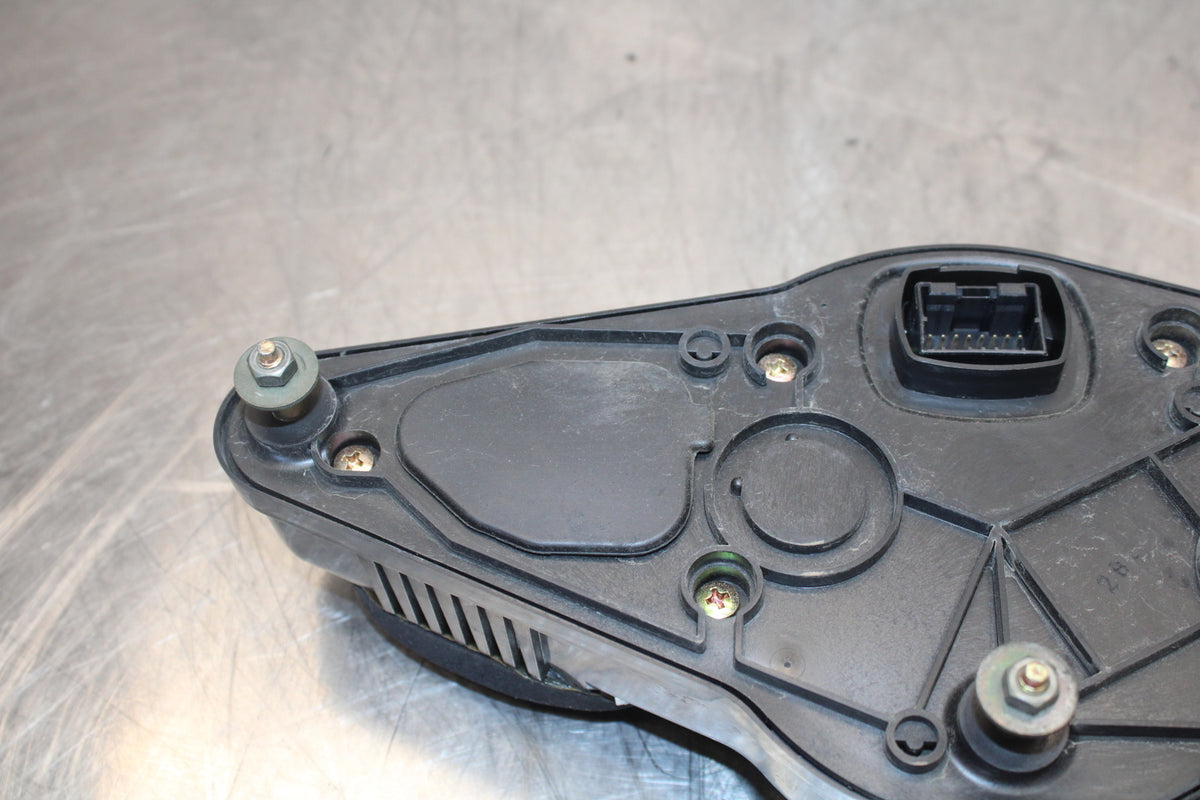 00 SUZUKI SV650 SPEEDO TACH GAUGES DISPLAY CLUSTER SPEEDOMETER TACHOMETER BB156