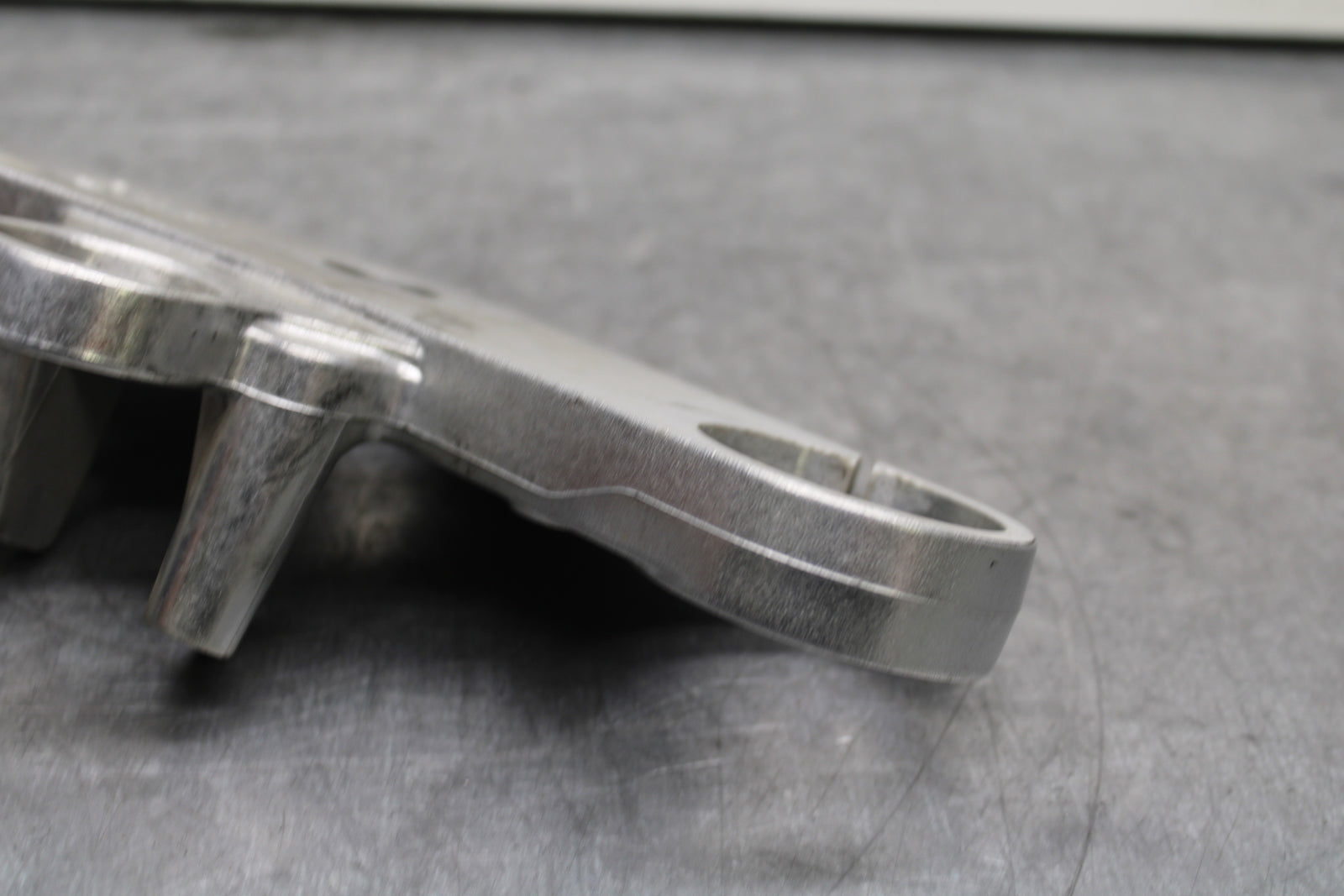 00-02 KAWASAKI NINJA ZX6R FORKS UPPER TRIPLE TREE CLAMP BB750